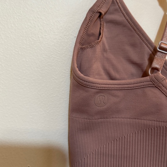 LULULEMON Sports Bra - Pink - Picture 4 of 6